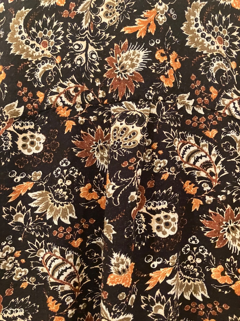 Nordstrom Treasure & Bond Black Blouse With Cream And Brown Floral Print — image 3 of 8